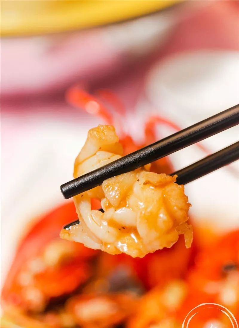 100多就能吃一顿港式打边炉,人均100让你吃个够的海鲜自助餐