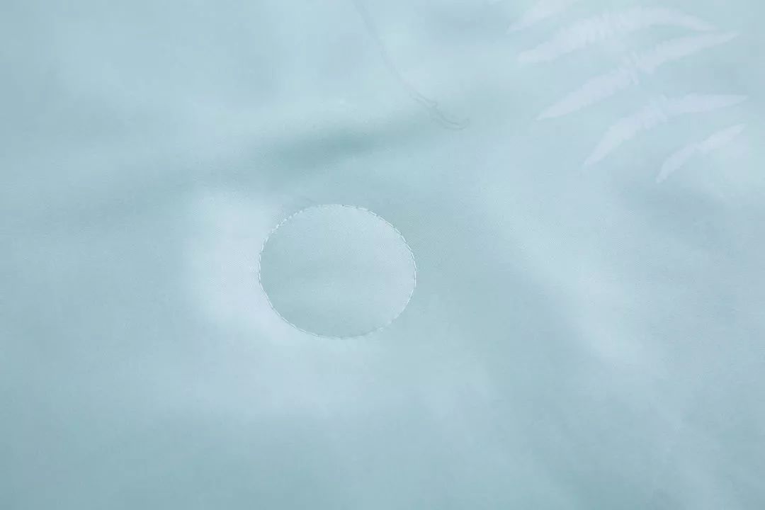 闪购|蚕丝被都能水洗了，还有什么理由不入一条呢？