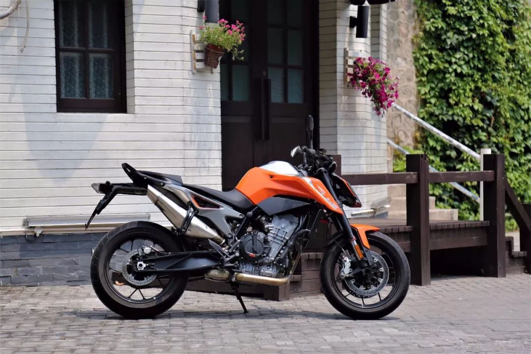 ktm790duke哪一年的车好一点,ktm790duke用车感受
