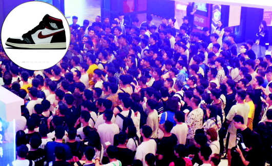 拍卖球鞋天价,盘点天价球鞋