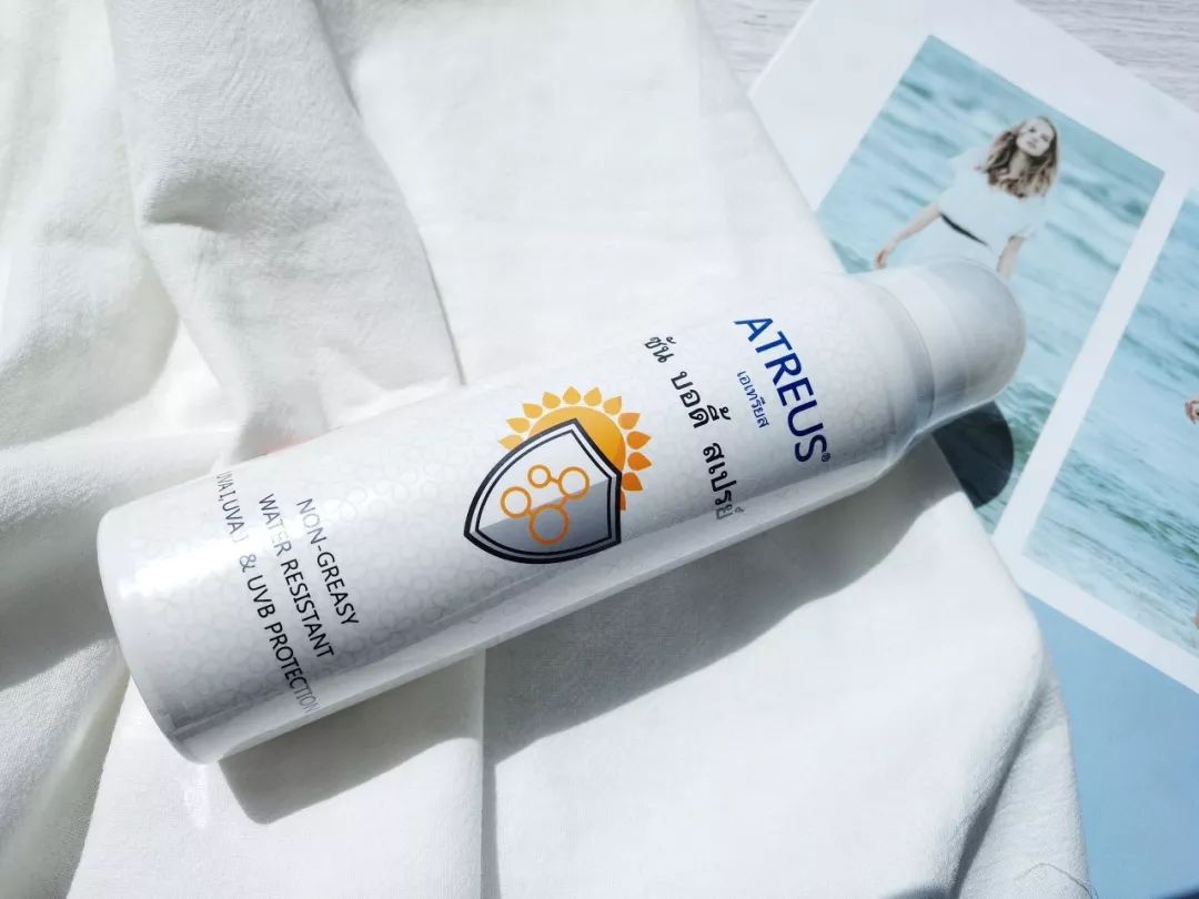 泰国美妆博主们力荐的“晒不黑”秘笈,1瓶=全身360度防晒+隔离+美白