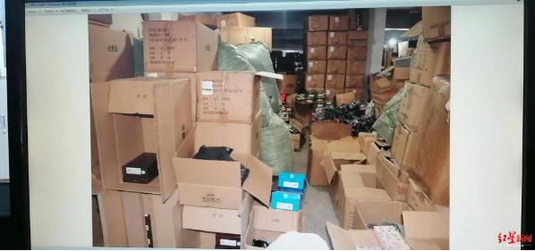 兴义卖假耐克被查,假耐克店被查