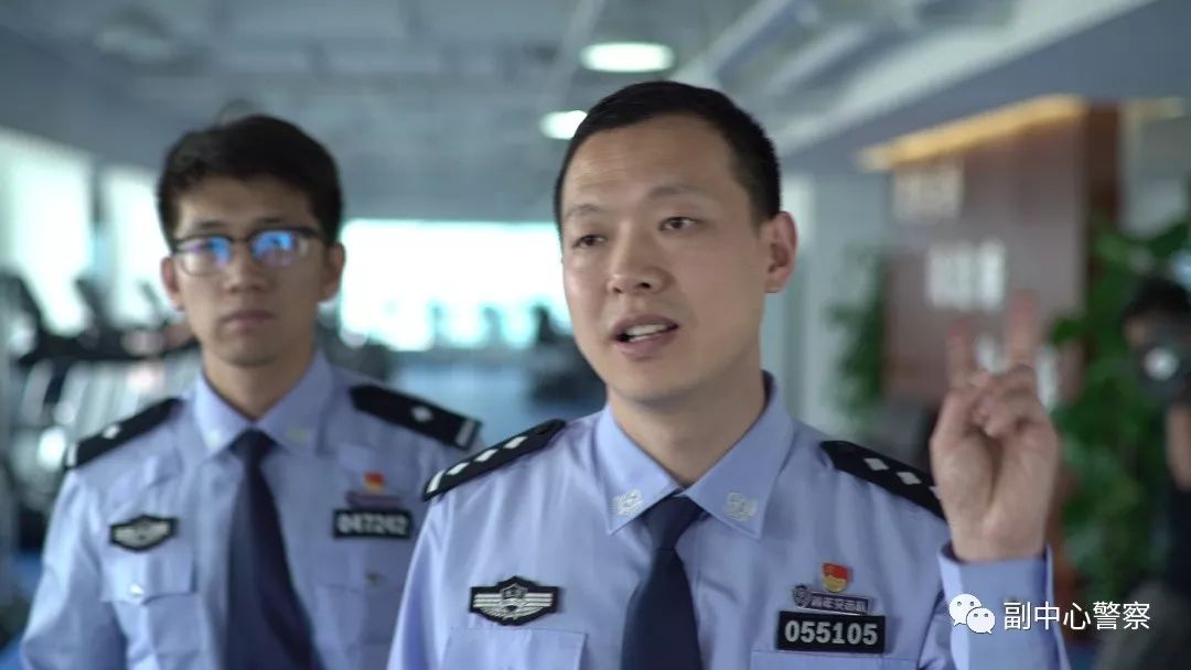 两个警界学霸级“码农”，多次拒绝百万年薪，原因竟然是.......