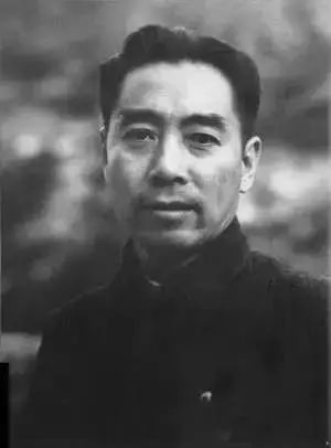 百年之后，并蒂莲开；想你时，有花的味道……