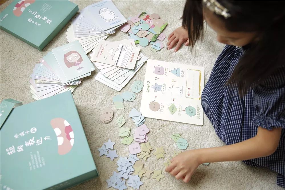 刚上小学如何让孩子自信胆大,怎么引导孩子做一个自信的小学生