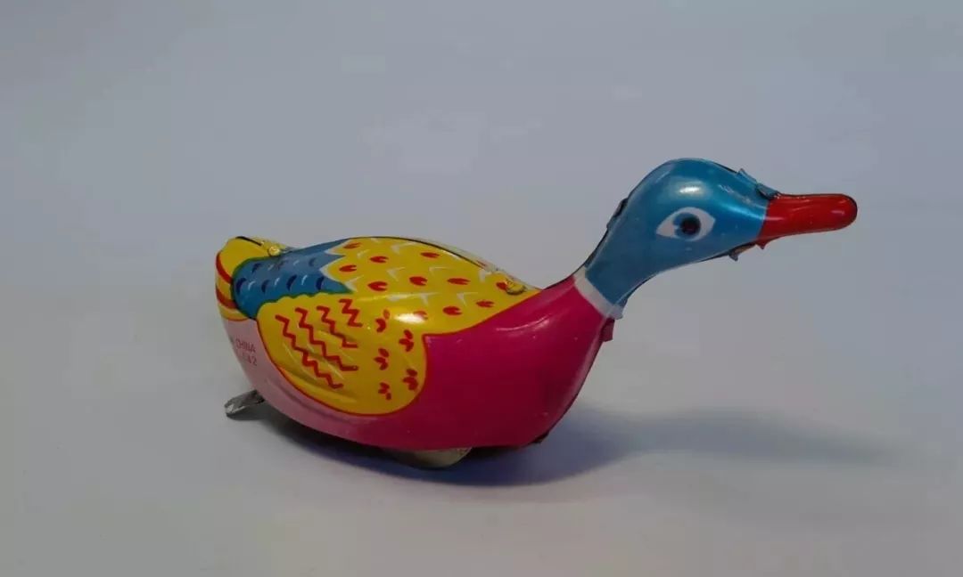 童年玩具铁皮青蛙,真实的铁皮青蛙