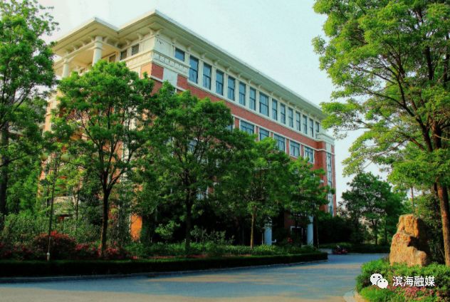 礼赞新中国,礼赞新中国唱响爱国情