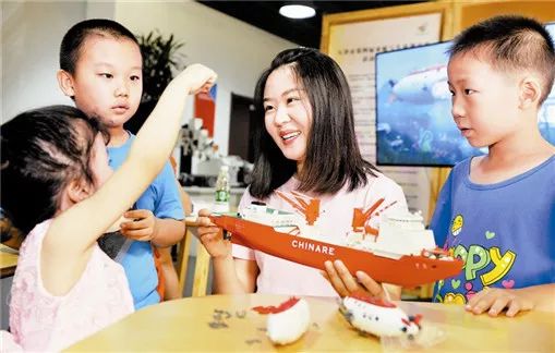 少儿创意儿童节,家庭创意主题活动