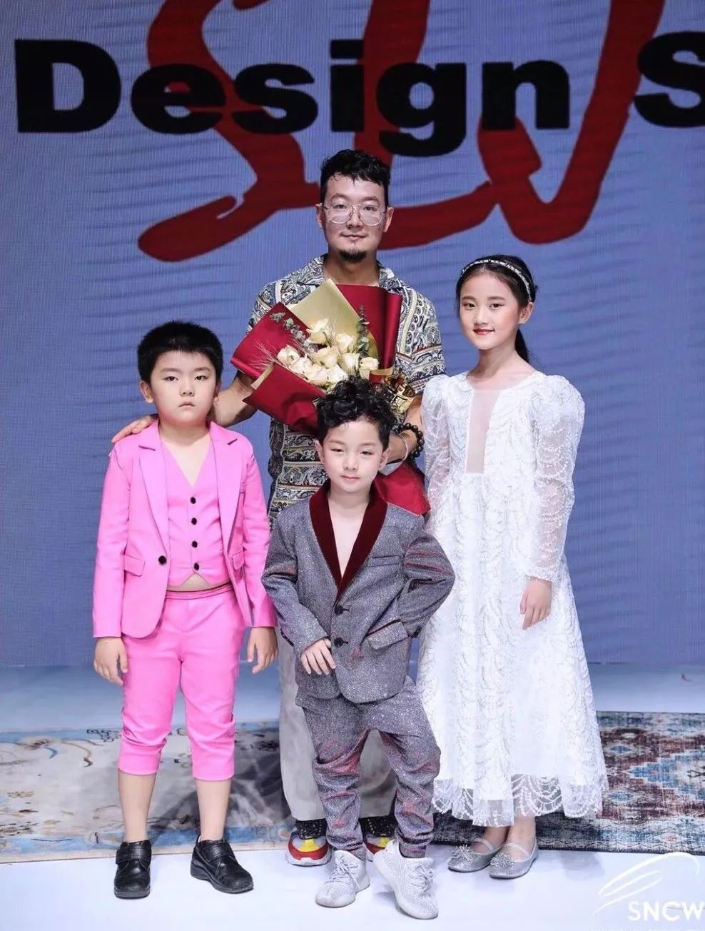 高定巴黎时装周发布会,香奈儿春夏高定时装周