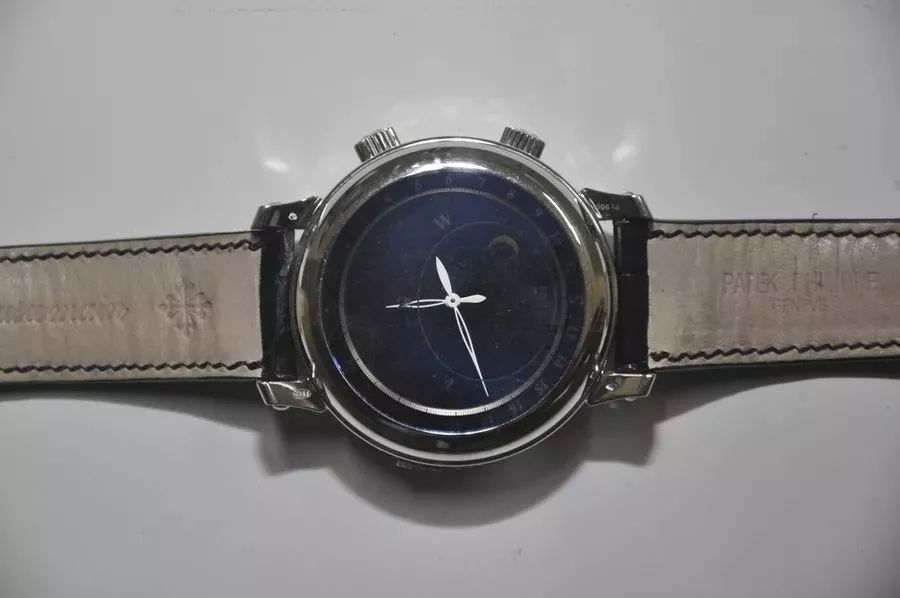 这块贪官的手表,起拍价720万元!5万多人围观