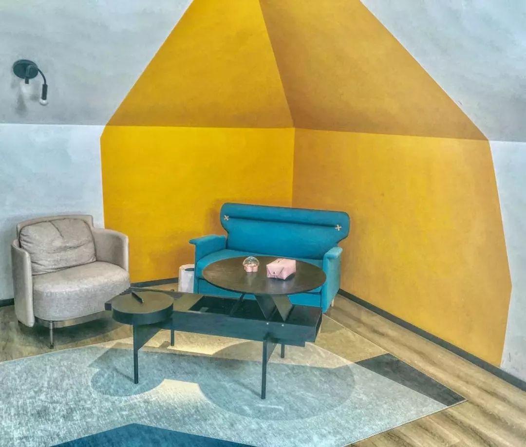 免费试住！速来撞进“青”凉时光！绝色山海之间，一家质感满分的有戏酒店，打算邀你来净化生活负能量