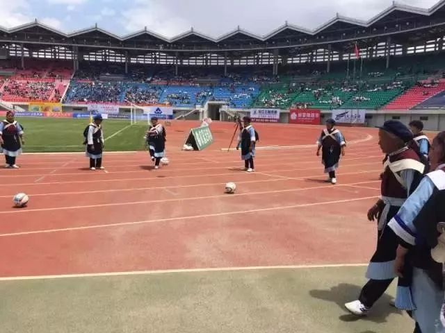 丽江市古城区青少年足球联赛,云南省业余足球联赛昆明对阵丽江