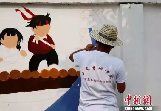 自强模范|山东“独臂男孩”刘云：一只手臂也能画出“阳光”