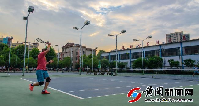 武穴市二里半,武穴二里半社区服务中心