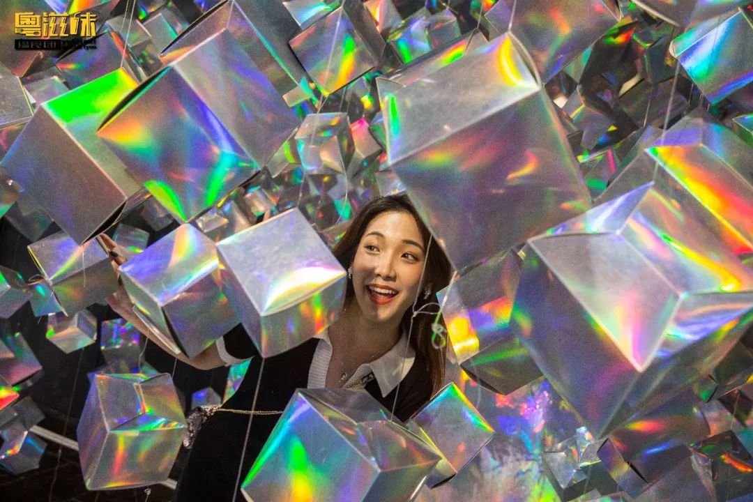 夏日花式玩法！极致视觉体验+五星级海鲜大餐，99元潮玩一整天