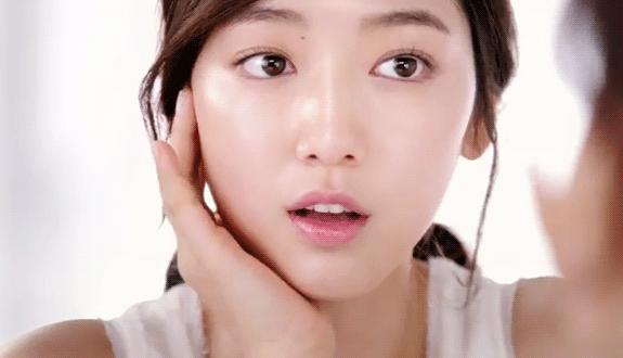 鸡蛋清除黑头,快速物理去黑头