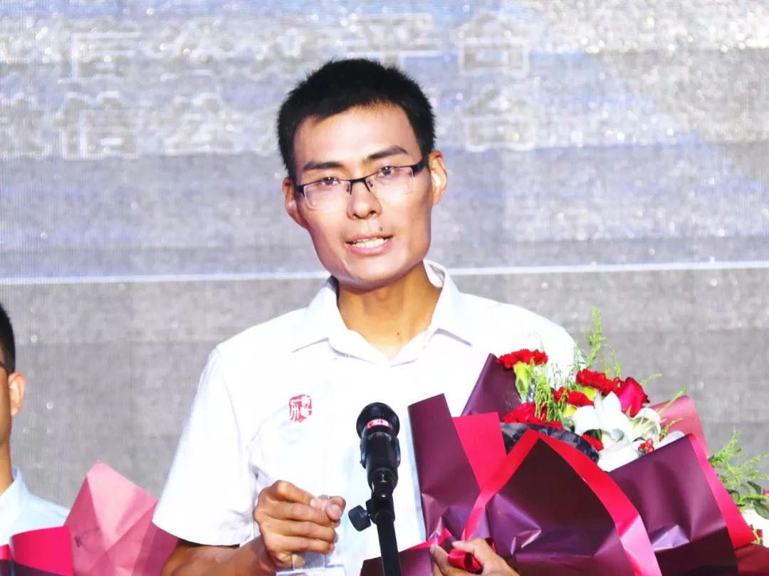 优秀教师奖励名单河南,河南教师获奖微课