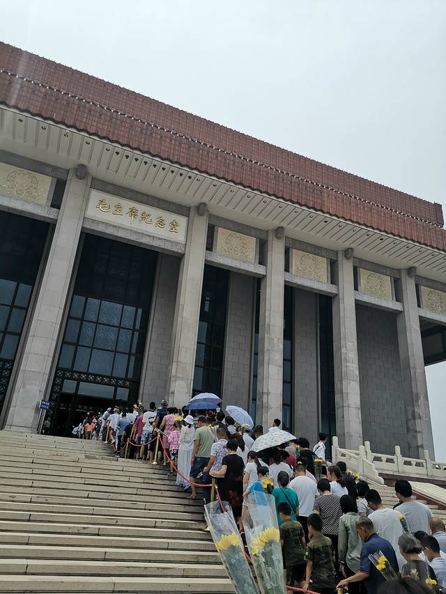 一家老小向前冲300集连续播放,一家老小向前冲共800集