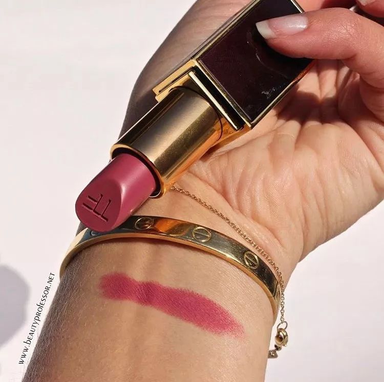 魔鬼李佳琦、直播一姐薇娅又带火了哪些单品