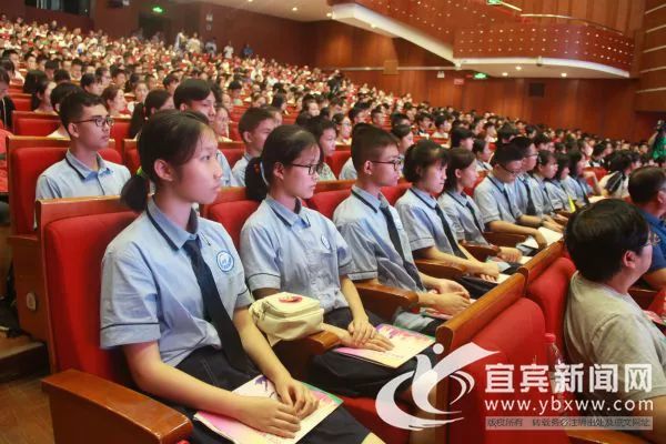 宜宾被北京大学录取人名单,宜宾哪些人被清华北大录取