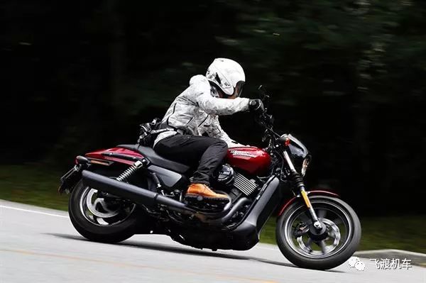 哈雷戴维森street750评测,哈雷street750新款和老款的区别