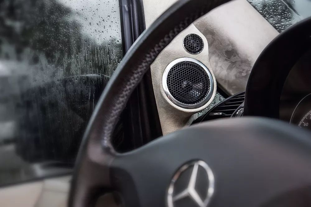 奔驰唯雅诺改装房车,奔驰唯雅诺改装空气减震