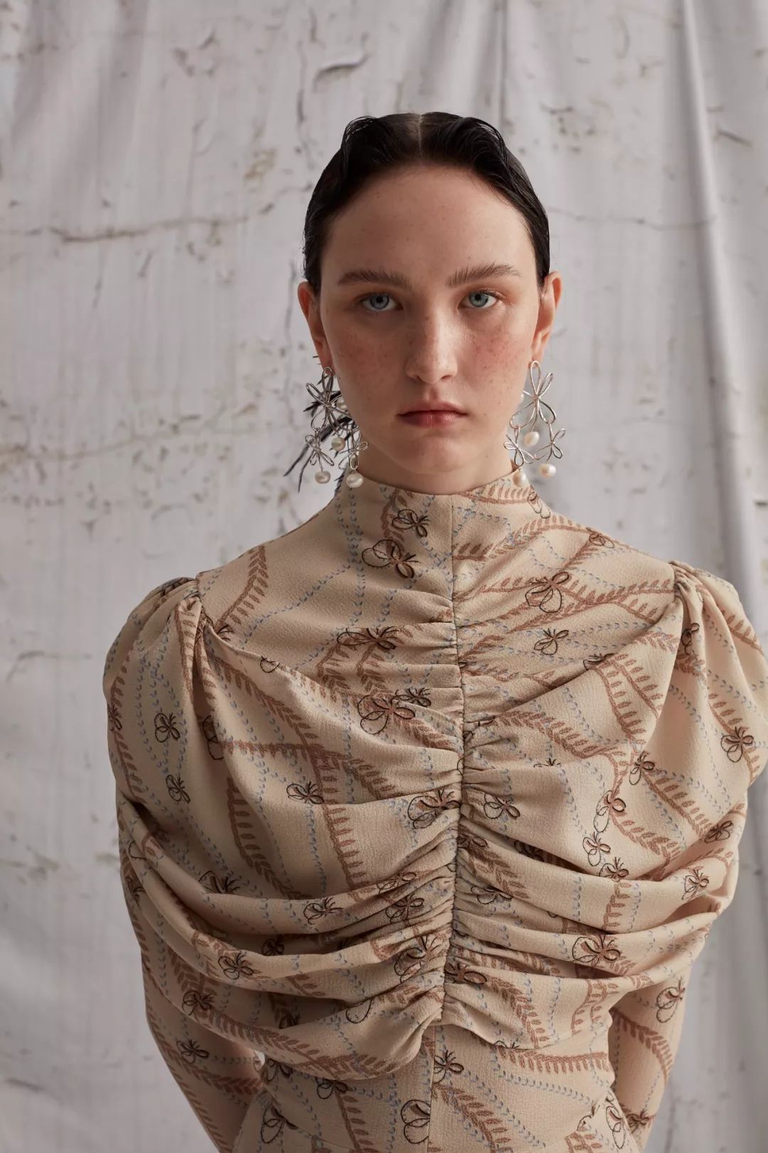 21年秋冬女装流行趋势,21年秋冬女装流行色