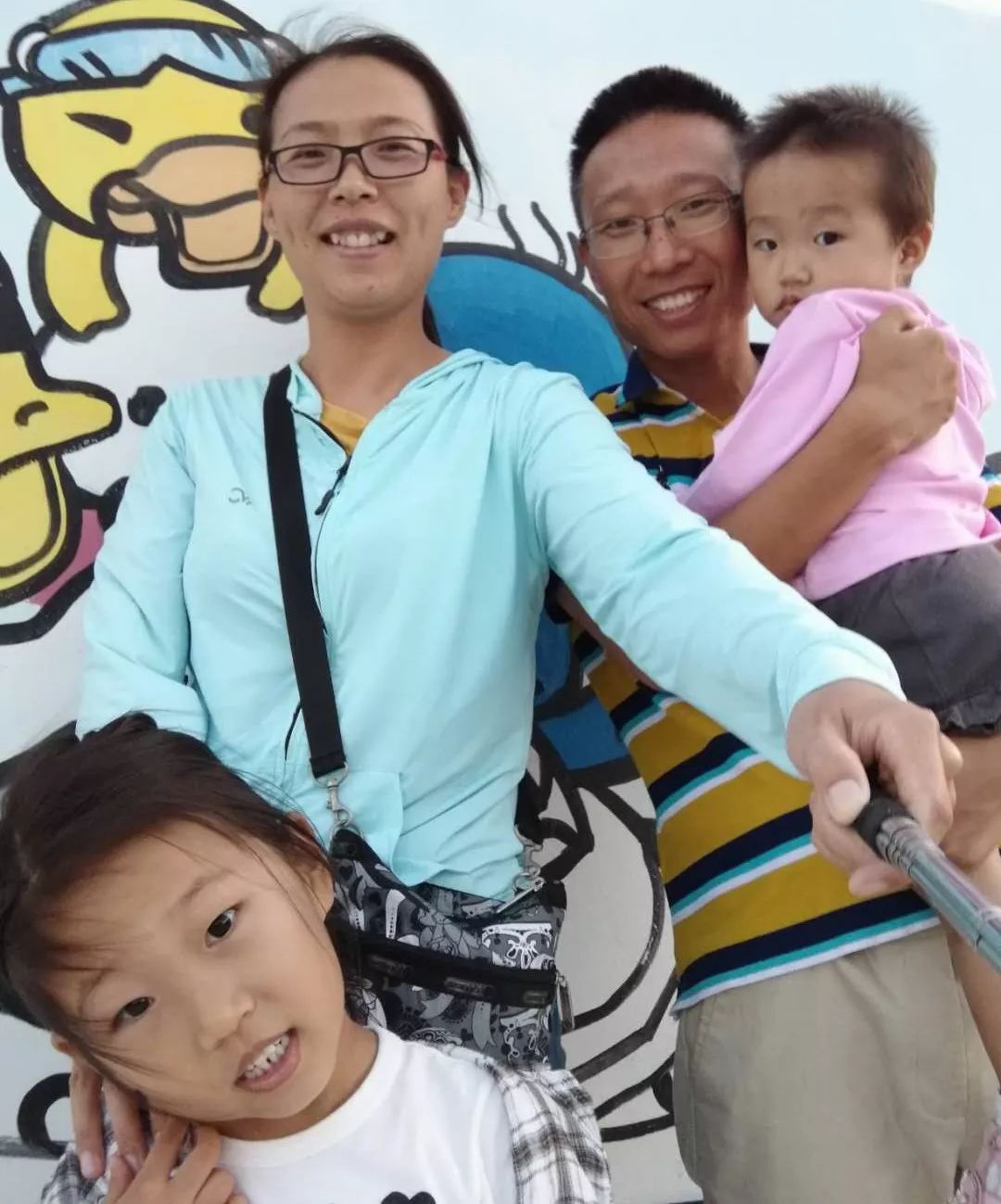 枣庄十佳军嫂颁奖典礼视频,十佳好军嫂纪录片