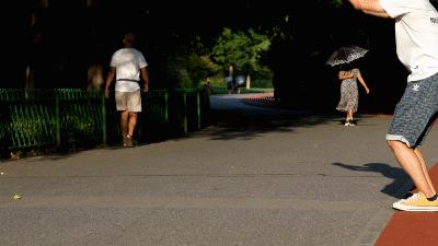 慢跑鞋缓震科技,回力鞋底黑科技