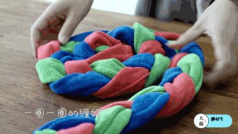 旧毛巾不要扔,旧毛巾别扔剪了放客厅省不少钱