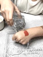 OMG李佳琦推荐的口红会结块？你真的要买它吗