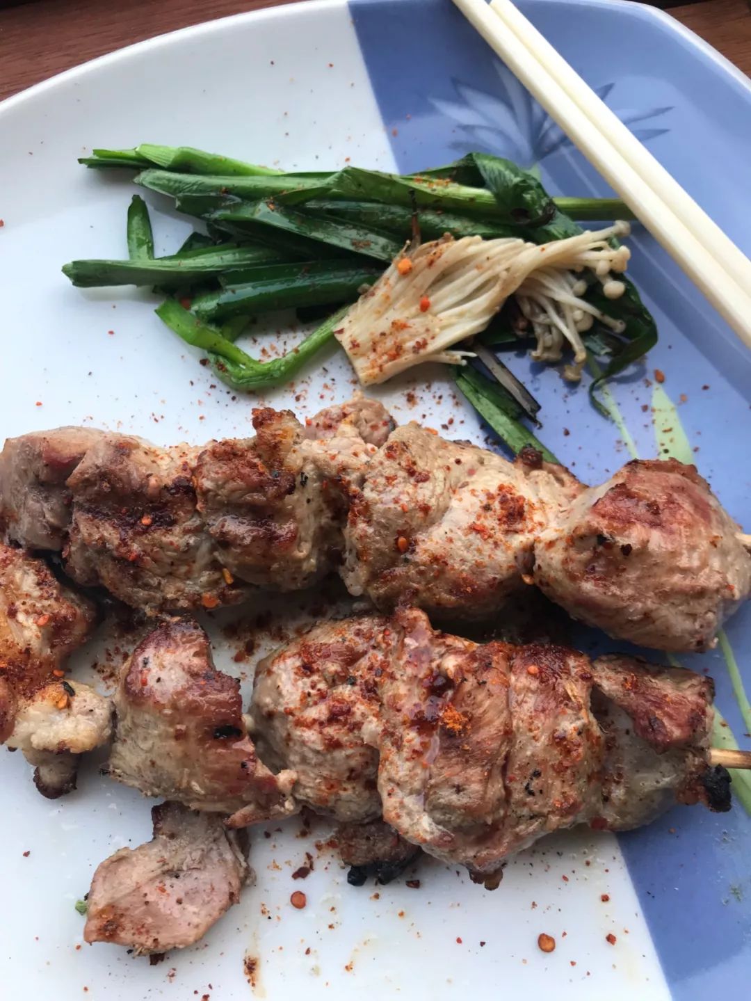 七月同款连衣裙,七月流行的气质连衣裙