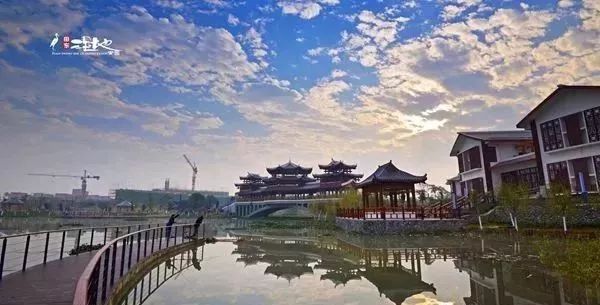 头条|不想走的太远?那我们就去百色这些美到窒息的旅游景点看看吧