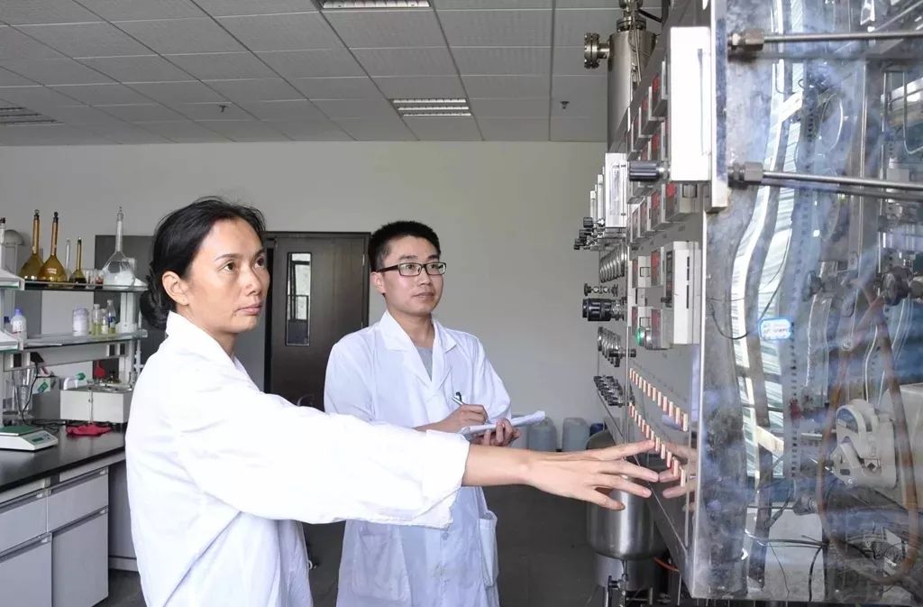 纭牳鏅嬪崌,纭牳寰椾簡鍝簺鍐犲啗