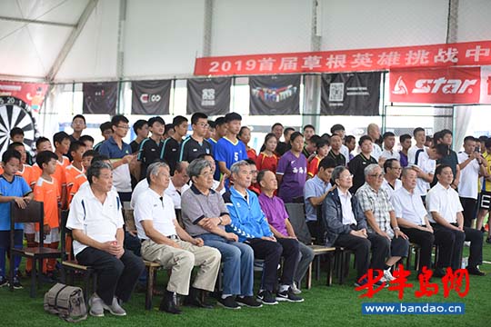 近距离足球欣赏,近距离欣赏足球