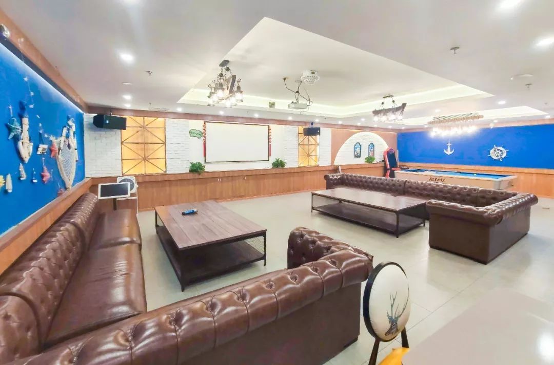 【居行】酒吧/轰趴/密室，陆家嘴隐藏的宝藏“后街”，约吗？