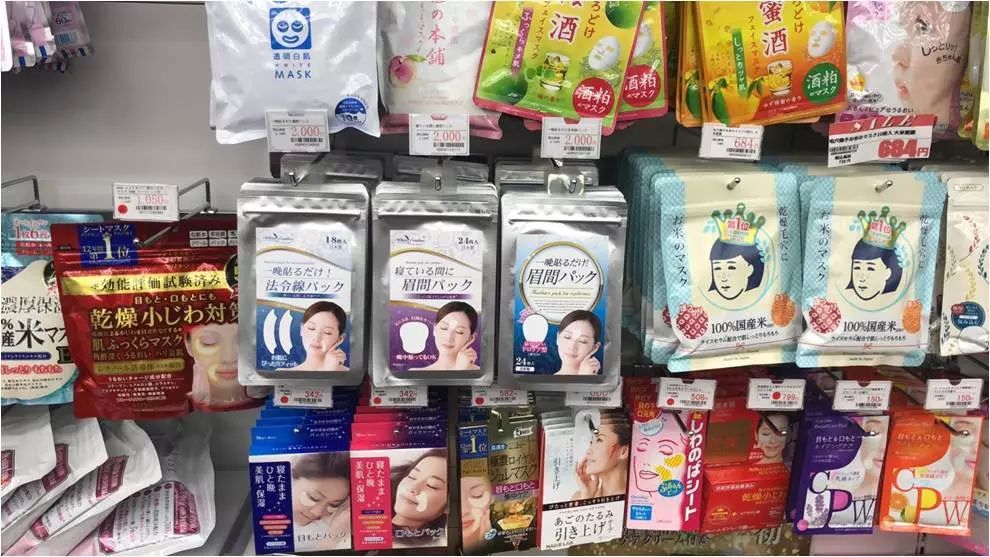 法令纹又黑又长,法令纹又深又长好吗