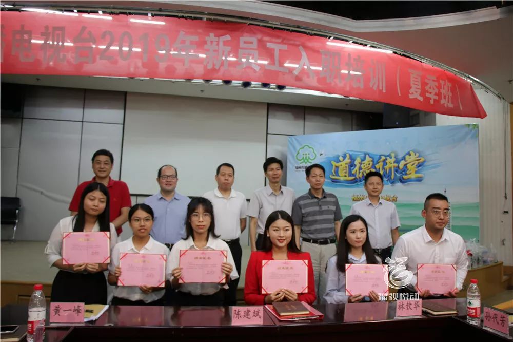 鲜衣怒马少年时灯火阑珊处,鲜衣怒马少年时人间重晚晴