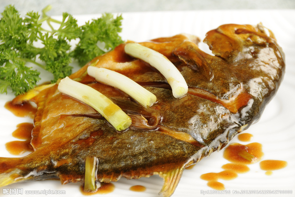 喉咙被鱼刺卡住怎么快速解决,喉咙被鱼刺卡住了怎么快速解决