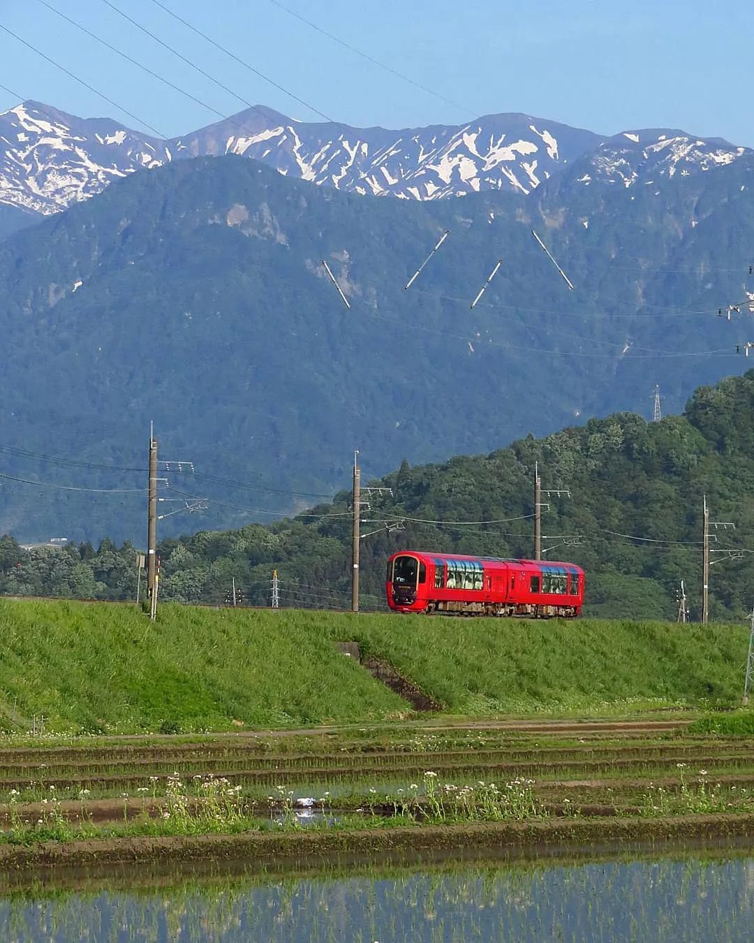 日本10条最好看电车线路,日本特急电车