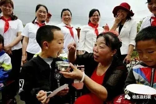 头条|暑期公益行·城乡孩子共享七彩暑假时光