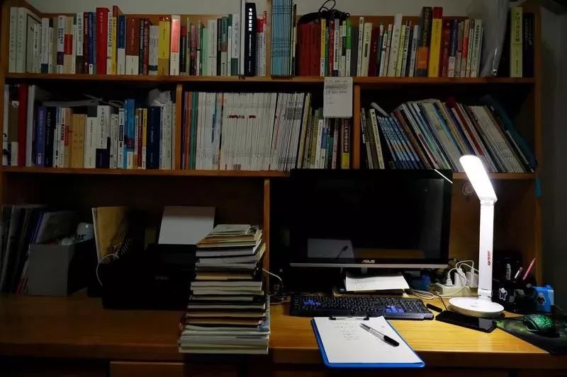 袁博年轻时的照片,袁博来到这个世界上多久了