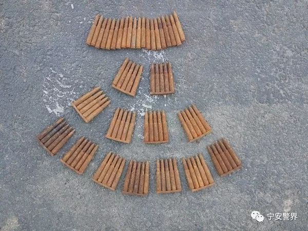 吃鸡游戏中真实枪支,吃鸡游戏枪支弹药