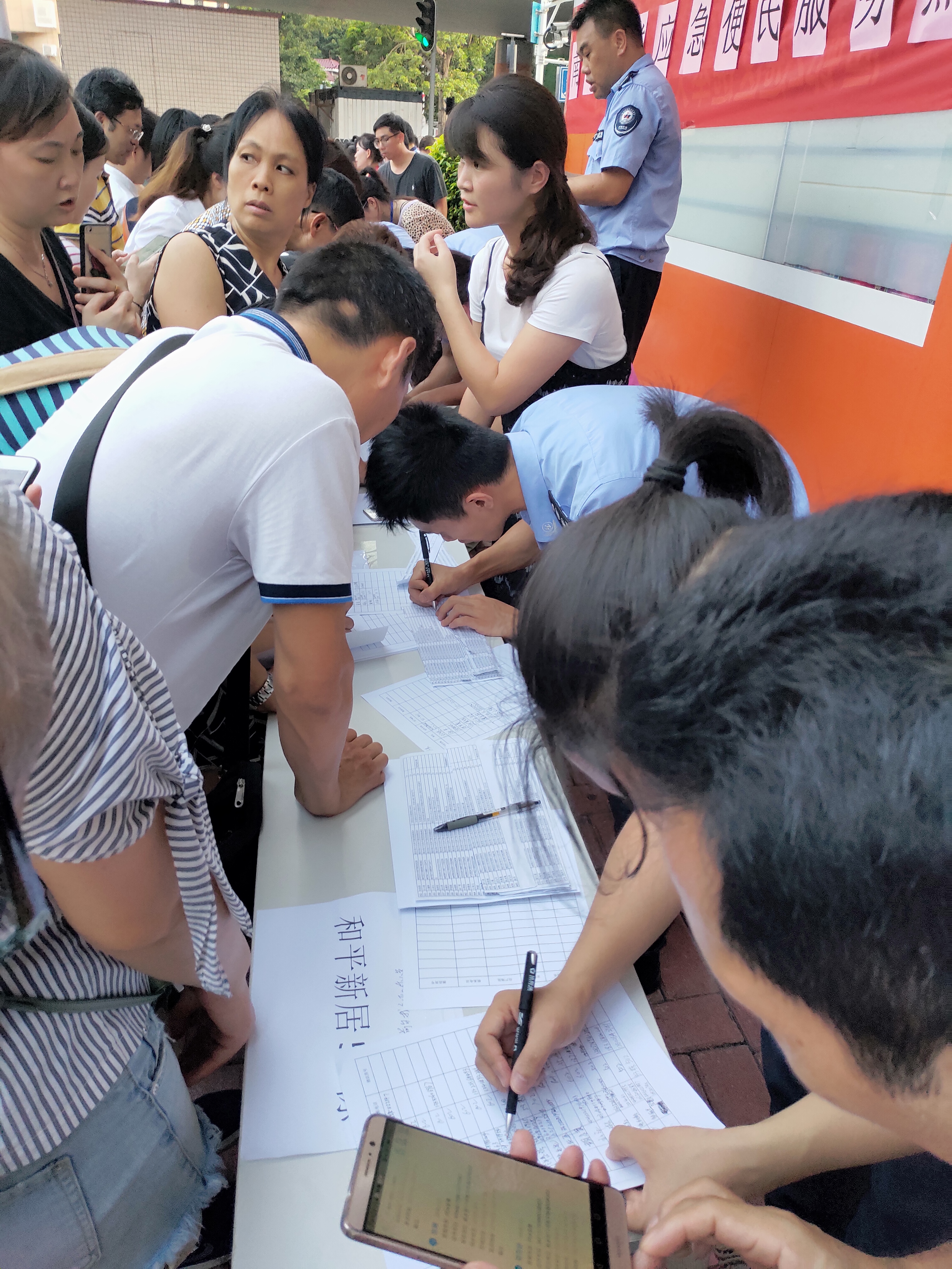 深圳楼房倾斜是怎么回事,居民楼地基下沉标准