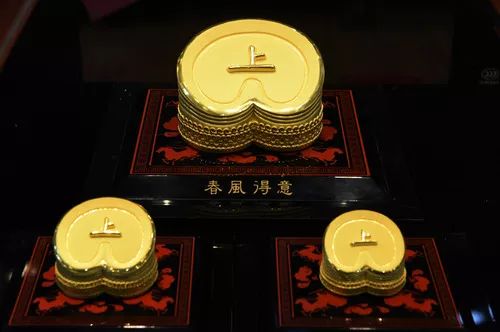 考古中国海昏侯大墓,海昏侯墓内的惊天秘密