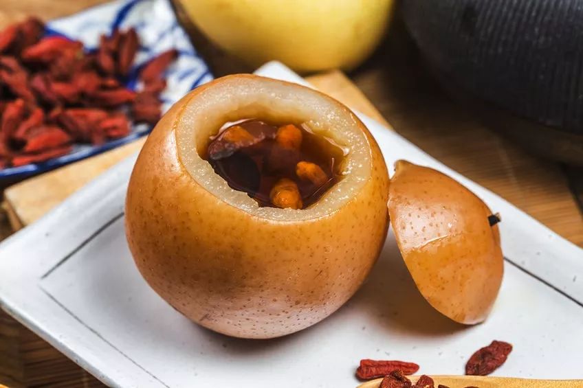 桃胶雪燕皂角米真的有美容功效吗,桃胶美容养颜功效与作用