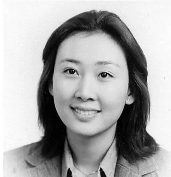 对韩国女孩而言，整形术是枷锁吗？