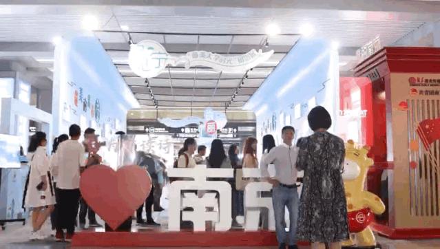 鎴戜滑鏄鐪熺殑,鏈嶅姟鎴戜滑鏄鐪熺殑