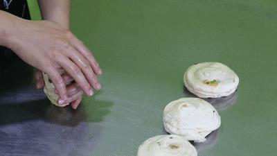 谁家的网红烧饼最正宗,最火的网红烧饼