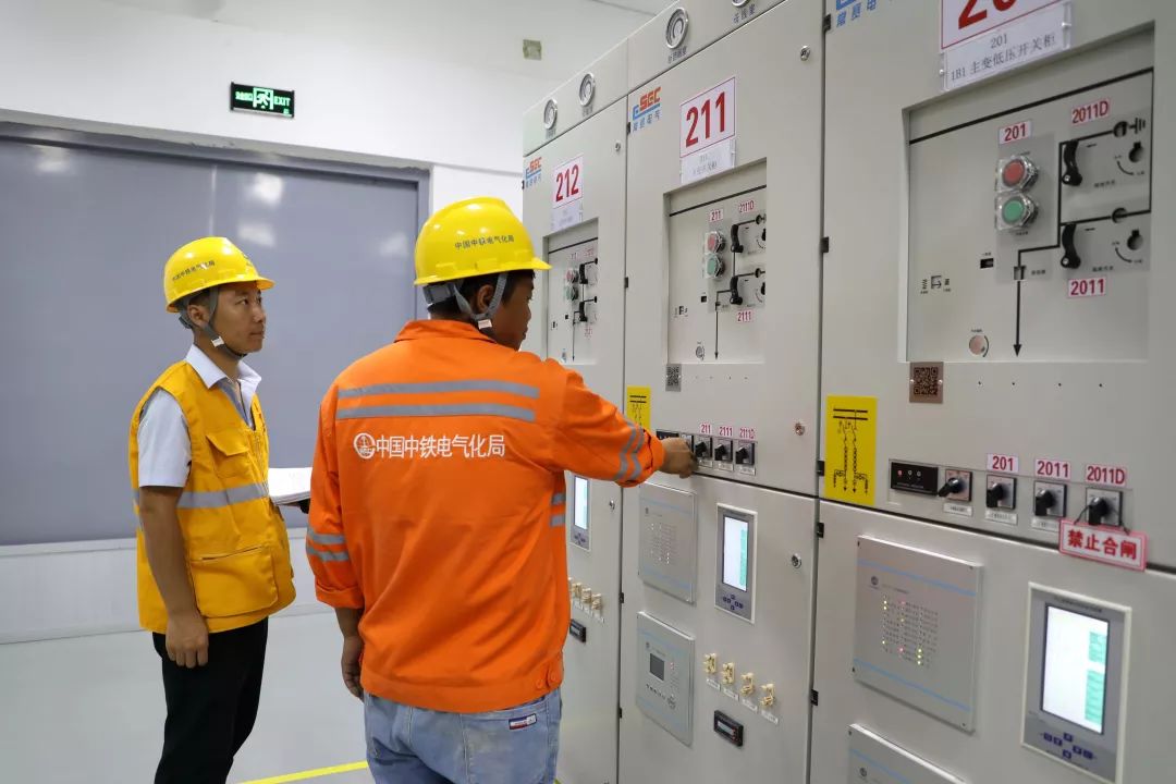 京张高铁2025年开通,京张高铁投运